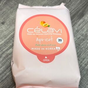 🫟5 for $25🫟 Célavi Apricot Makeup Remover Towelettes